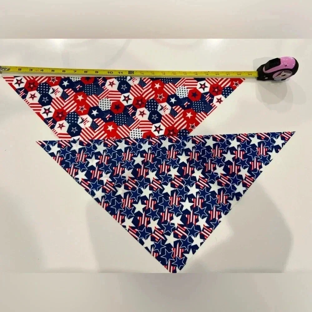 NEW without tag (NWOT) Dog (pet) Bandanna pack of 2
